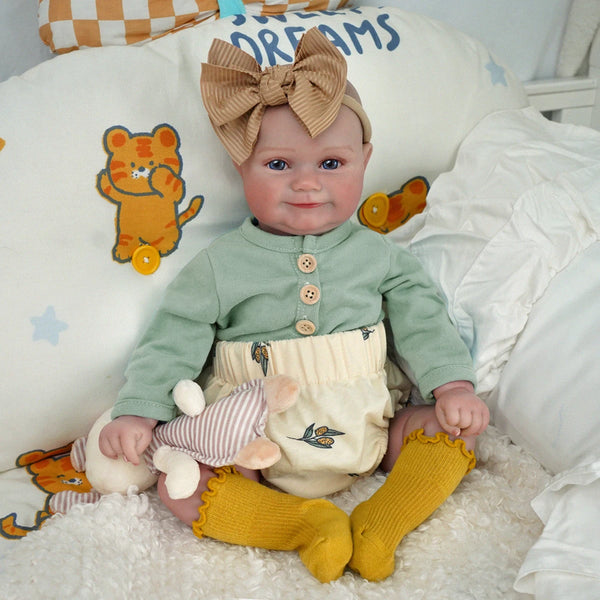 Bebê Reborn menina Realista 48cm Corpo de Pano
